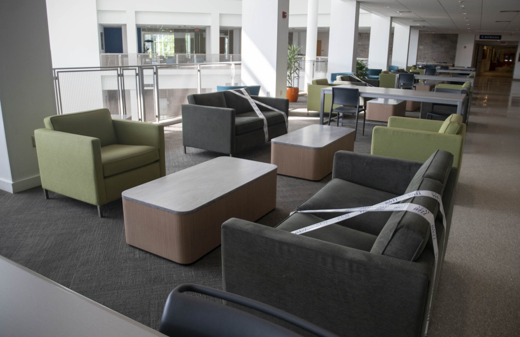HUB, couches